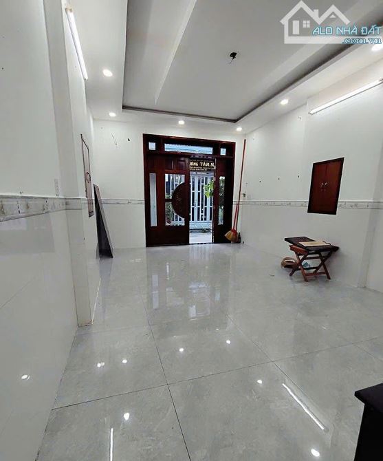Nhà hẻm ô tô tránh, cạnh ngân hàng ACB Phan Huy Ích, 4.95 tỷ