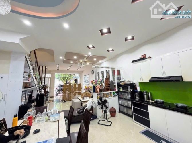 BÁN NHÀ MẶT TIỀN ĐƯỜNG B5 – KĐT VĨNH ĐIỀM TRUNG, NHA TRANG