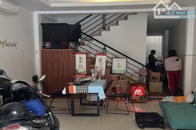 Bán nhà hẻm xe hơi, Phan Huy Ích, Tân Bình, 64 m² (4m x 16m), 3 phòng - Giá 7.8 tỷ TL