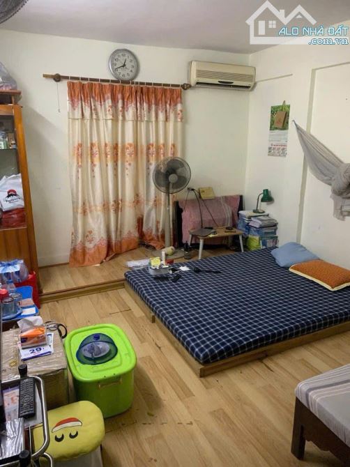🌟Giá Rẻ! Tập thể Bách Khoa_Hai Bà Trưng_Trầng 3_ô tô_70m2 2pn ở ngay chỉ 3,89 tỷ🌟