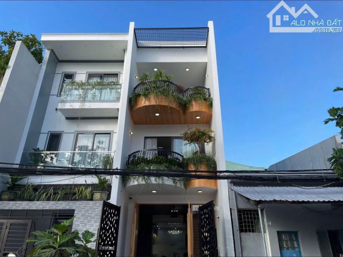 Bán gấp nhà chính chủ, giá rẻ nằm ngay MT đường Phan Đăng Lưu – Ngã Ba Sở Gà, giá chỉ 2tỷ6