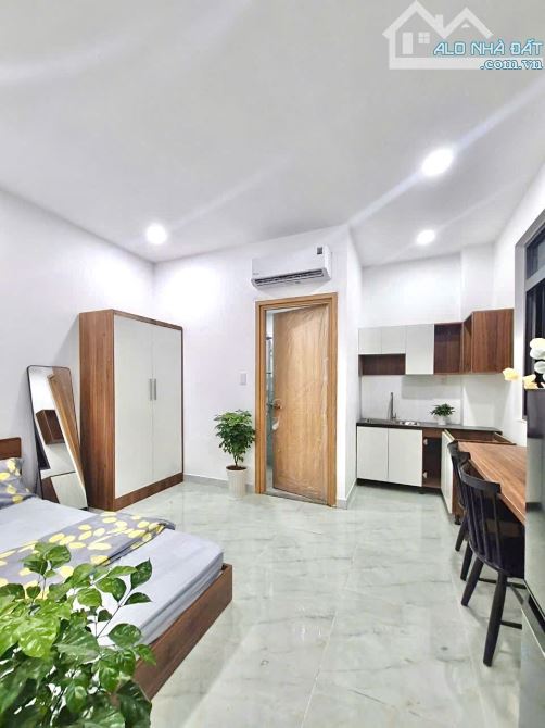 Bán tòa CHDV HXH Phan Bội Châu P2 Bình Thạnh, DT 12.5x17m CN 218m2, Hầm 5 tầng giá 58 tỷ