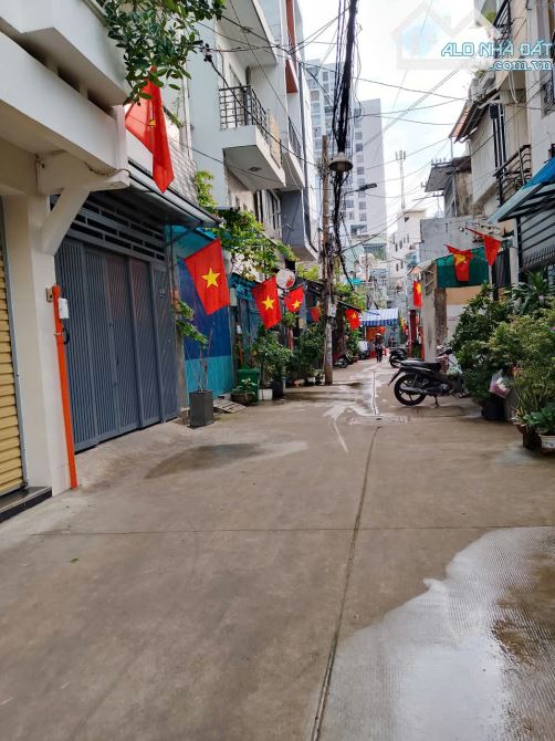 🔥 Nhà hẻm Hai Bà Trưng Quận 3 – 70m² đất vuông vức chỉ 13 tỷ