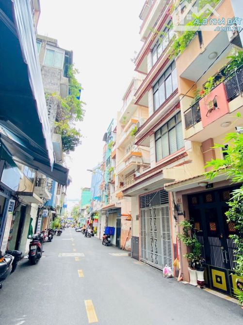 🔥 Bán Nhà Góc 2 Mặt Tiền – Cư Xá Đô Thành, P.4, Q.3 – Giá 13,5 Tỷ TL 🔥