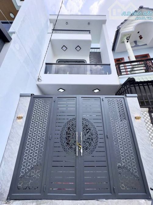 Siêu Hot Nhà 1 Trệt 2 Lầu Giá Cực Tốt Tại Mặt Tiền Thủ Dầu Một