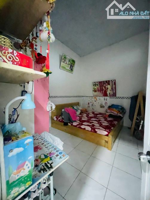 HẺM XE HƠI ĐỖ CỬA - NGUYỄN XIỂN - LONG THÀNH MỸ - 70m2 - GIÁ 3TỶ25  70M2 - NGANG KHỦNG 6.3
