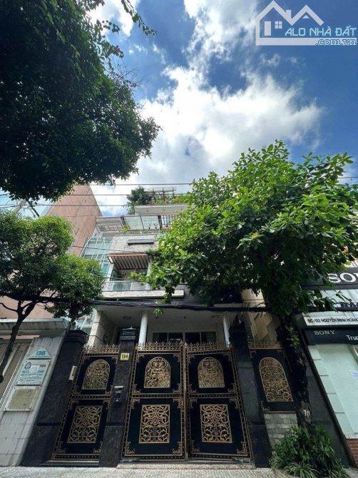 Biệt thự VIP, mặt tiền Nguyễn Minh Hoàng, Tân Bình 9x20m, 6 tầng, giá chỉ 52 tỷ
