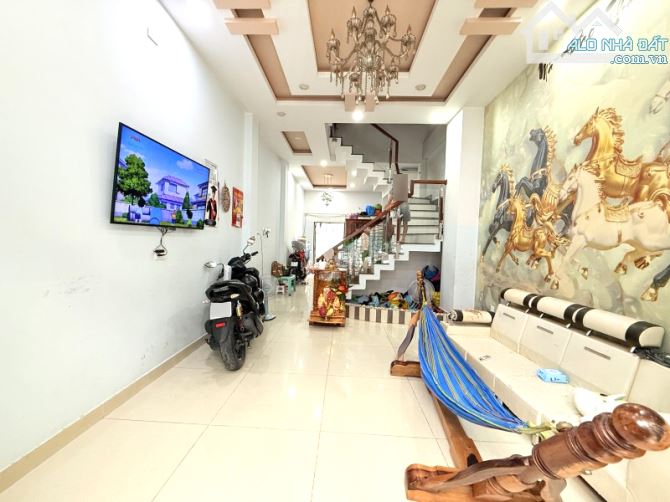Bán Nhà 4 Tầng Hẻm Xe Hơi Tránh 60m2_4x15m 4PN Chỉ 7,5 Tỷ Mới Đẹp Ở Ngay Tam Bình Thủ Đức
