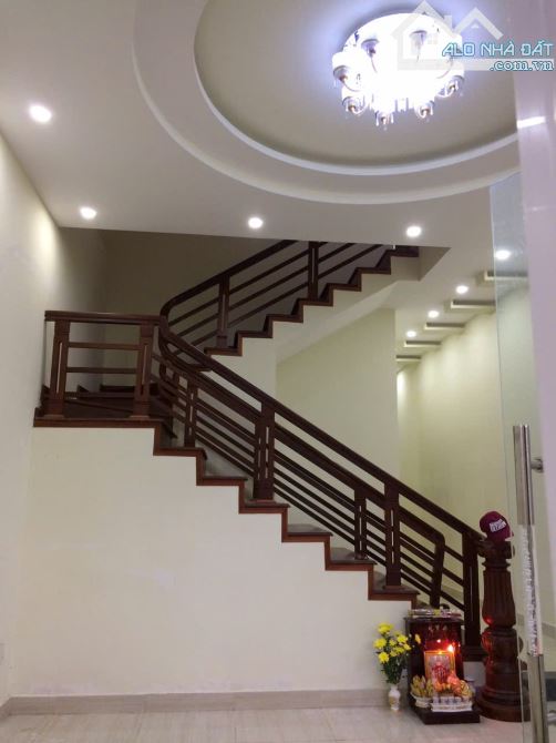 🏡 BÁN NHÀ HIẾM – GIÁ TỐT NHẤT KHU QUY HOẠCH YERSIN, P. LÂM VIÊN (P9), ĐÀ LẠT