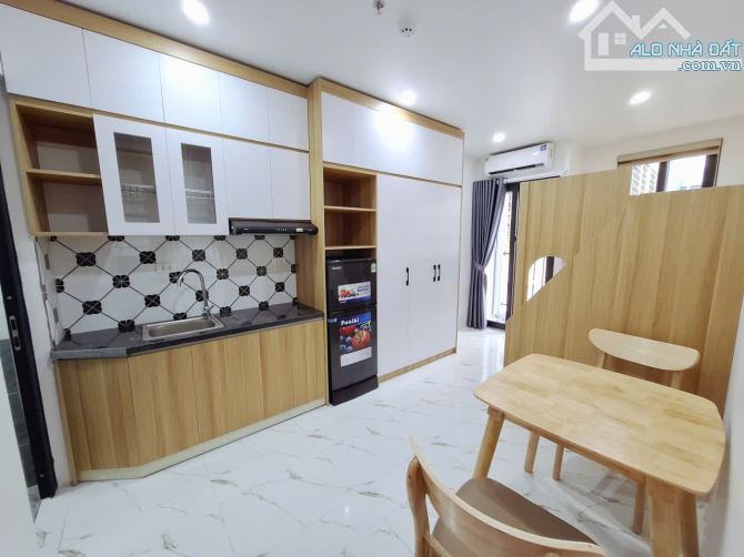 Tổng hợp 5 căn CCMN phố Triều Khúc. Năm thu từ 1 - 1,6 tỷ. Giá bán giao động từ 14 - 22 tỷ