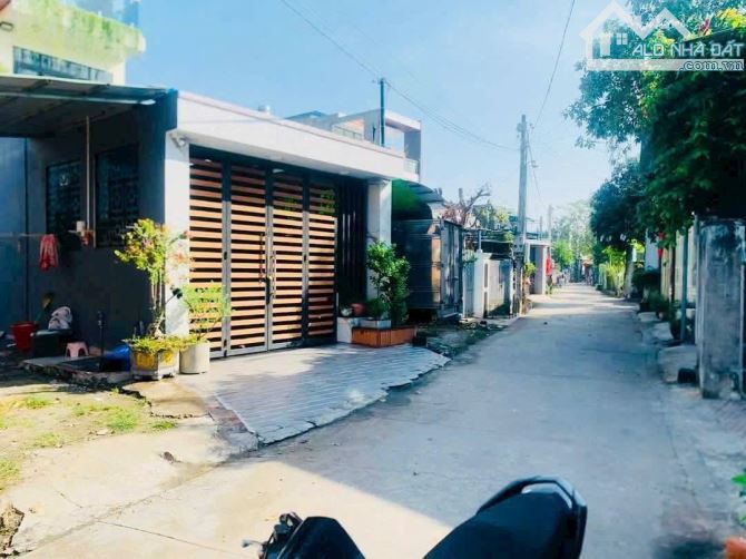 Bán Đất 1/ DX002 – Phú Mỹ 5 x 25m = 125m² (thổ cư 70m²)