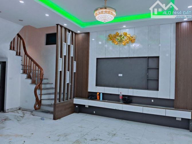 Bán nhà an Khánh nhà đẹp ở ngay 32m2 5 tỉ