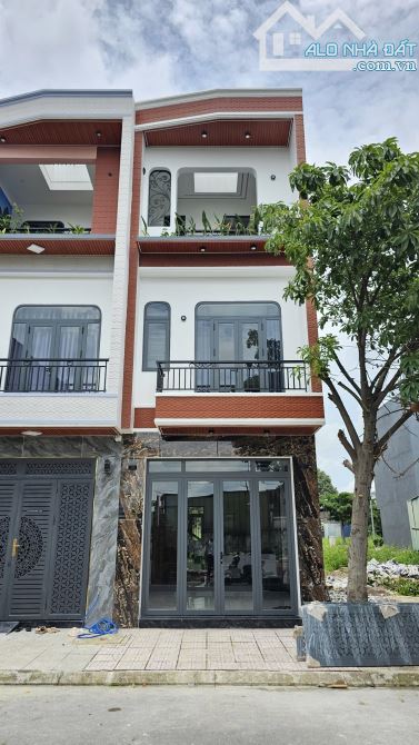 4,6Tỷ TL🔥Bán nhà 66m2 Hoàn Công 1 Trệt 2 Lầu, KDC Chợ Đông Đô, p.An Phú, Tp.Thuận An