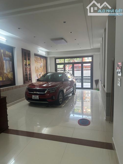 Cho thuê nhà 4.5 tầng Phan Đăng Lưu giá 25tr/tháng 5x20=100m