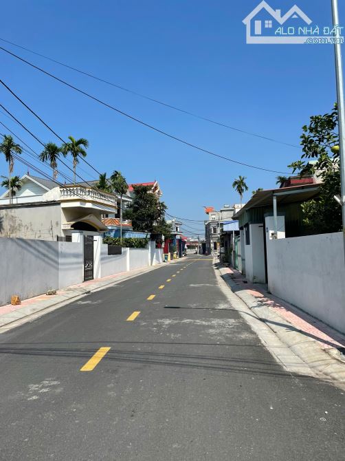 Ms Linh-Siêu đẹp lô góc mặt đường Lương Quán, Nam Sơn, An Dương đường thông kinh doanh ok