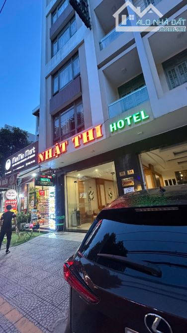 CẦN BÁN GẤP KHÁCH SẠN GIA ĐÌNH ĐƯỜNG TÔN THẤT ĐẠM GIÁ 39 TỶ