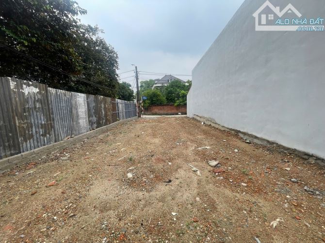 DÂN CẮT RA BÁN LÔ ĐẤT 120M FULL THỔ CƯ GIÁ TRÊN 3 TỶ