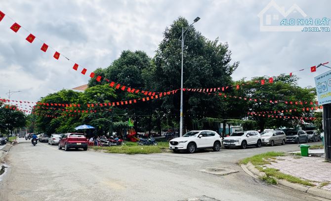 ĐẤT MT QUẬN 2 SIÊU ĐẸP - SIÊU VIP 110m2 CHỈ 12,5TỶ.