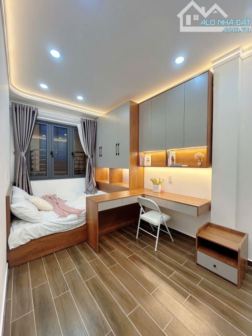 Cần bán NHÀ MỚI FULL NỘI THẤT vào ở liền sát HXH Trần Mai Ninh - 55m2 - 4 tầng