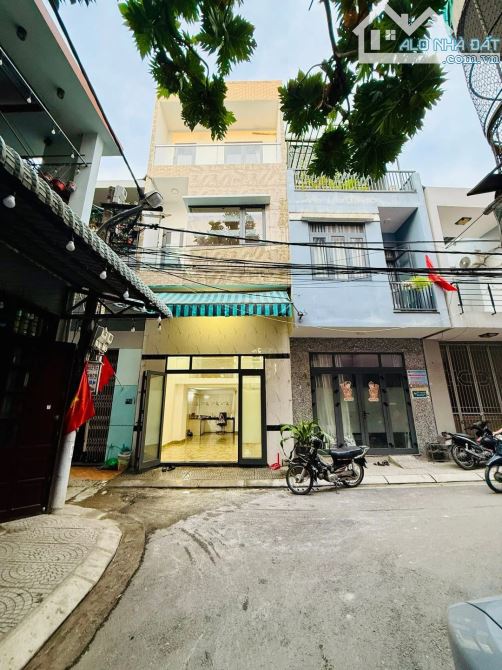 🔥 NHÀ 3 TẦNG KIÊN CỐ – BÊN HÔNG CHỢ CỒN – FULL NỘI THẤT – Ở NGAY 🔥