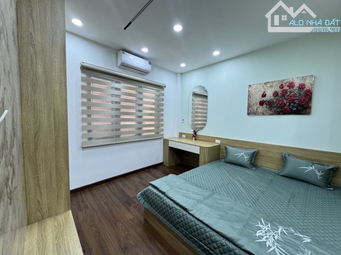 13.2 TỶ NHÀ 6 TẦNG NGÕ THÔNG KHINH DOANH PHỐ XUÂN THỦY CẦU GIẤY