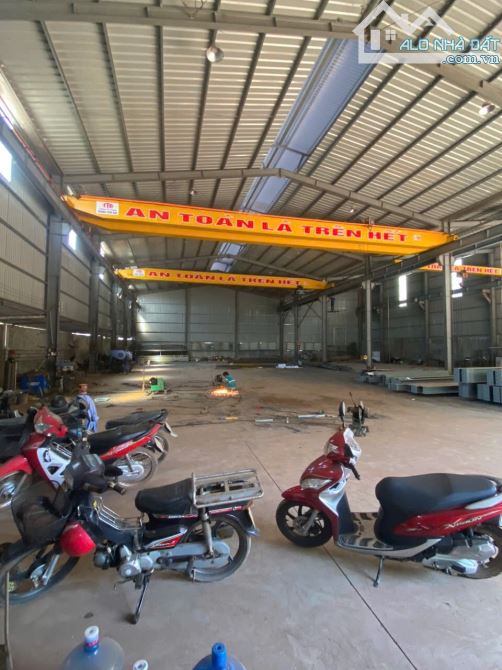 Cho thuê xưởng giá rẻ, vĩnh cửu ,biên hòa, đồng Nai.cách khu cn âmta5km