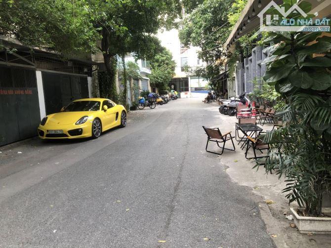 Chính chủ bán nhà 5 tầng phân lô ngõ 19 Liễu Giai 115m chỉ 40 tỷ Ba Đình, KD, ô tô tránh