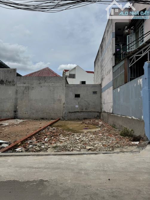 Đất ở Nguyễn Duy Trinh Q9 giá rẻ 52m2 SHR đường ô tô tránh nhau