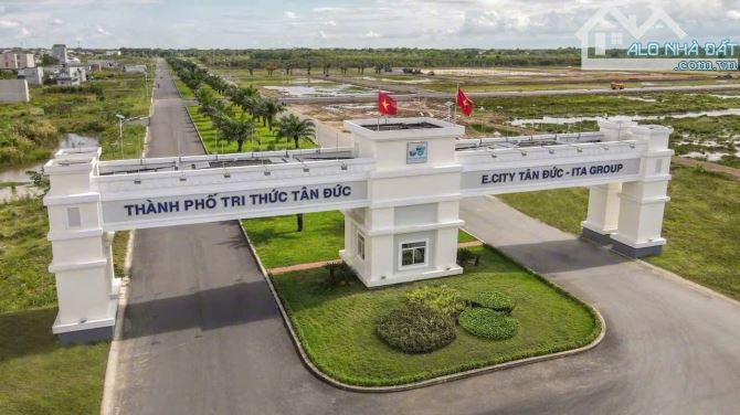 SIÊU HOT - MỞ BÁN DỰ ÁN E.CITY TÂN ĐỨC GIÁ CHỈ 22TR/M2 ,SHR CÔNG CHỨNG NHANH