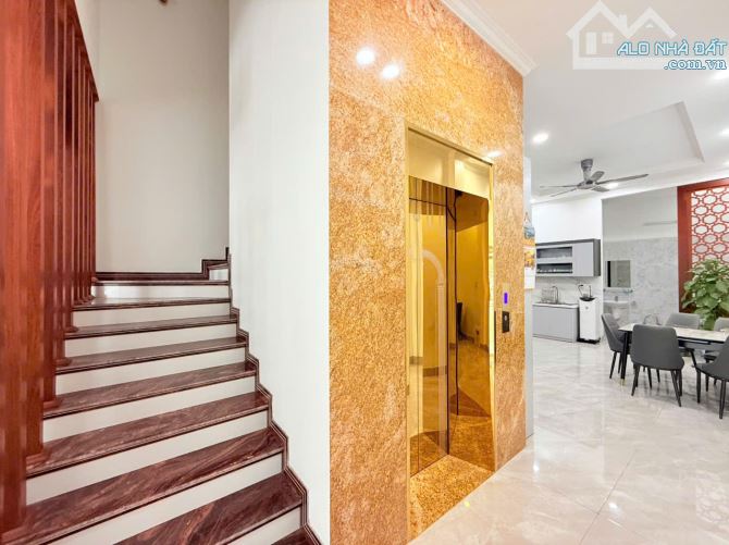 Bán nhà TRỤC CHÍNH QUANG TRUNG - ĐỐI DIỆN 25B - VỊ TRÍ ĐẮC ĐỊA KINH DOANH