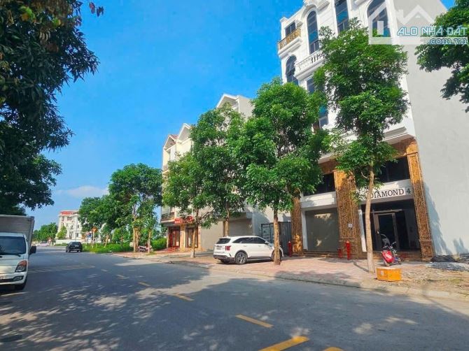 Bán 2 lô liền kề xây khách sạn đẹp mặt Nguyễn Quyền Khả Lễ 2, Võ Cường, tp BN ♦️DT 200m2