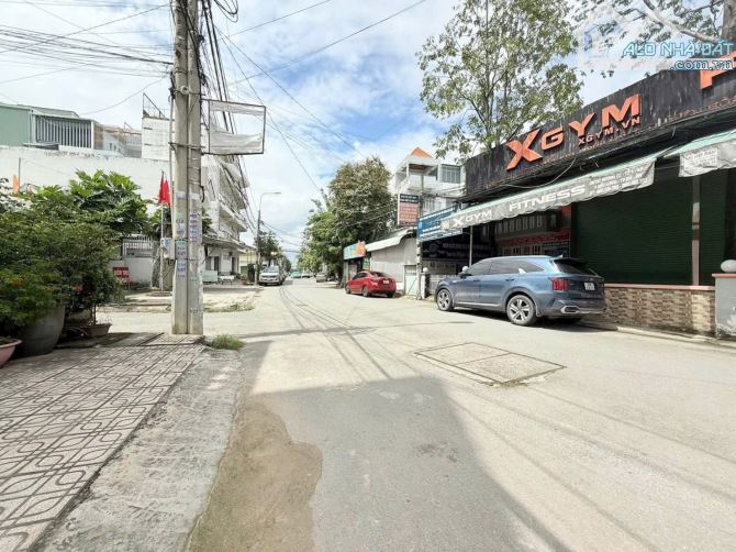 🏡 BÁN NHÀ 1 TRỆT 2 LẦU – GẦN CHỢ BỬU LONG, BIÊN HOÀ