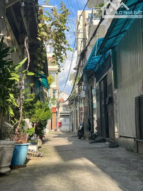 NHÀ BÁN TÂN PHÚ – 5 TẦNG – LÊ TRUNG ĐÌNH – P.TÂN SƠN NHÌ – 32m² (4.05 x 8m)- 4.98 TỶ (TL)