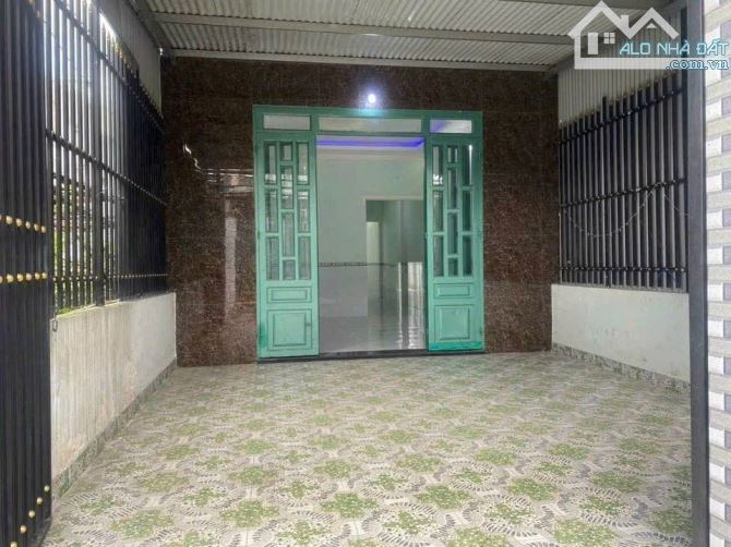 Bán nhanh căn nhà Đ.Võ Thị Nhúa - củ chi - 120m2 - sổ riêng. Giá 865 Triệu