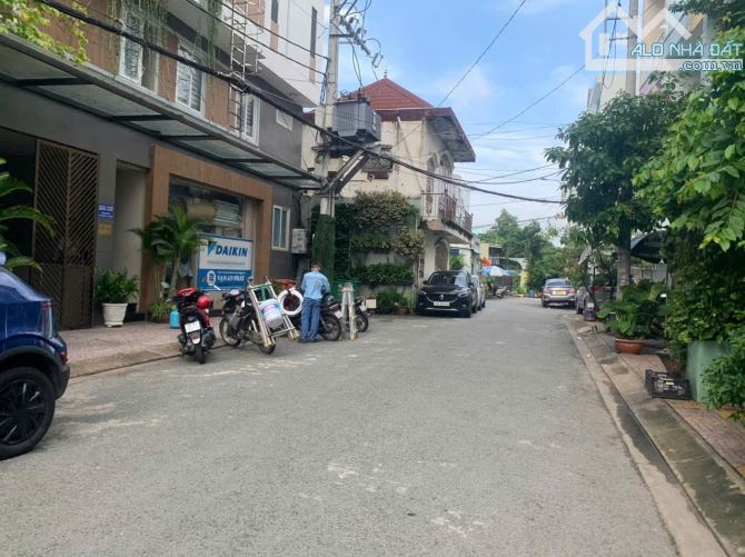 Bán nhà nát hẻm 12m Nguyễn Hữu Tiến Tân Phú 9.2x30m giá 13 tỷ TL (đất nông nghiệp)