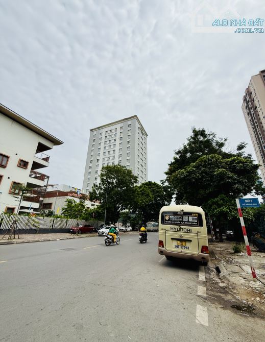 🏡 PHÂN LÔ TRẦN QUỐC HOÀN – 2 MẶT TIỀN – MT KHỦNG 5.5M – KD VĂN PHÒNG ĐỈNH