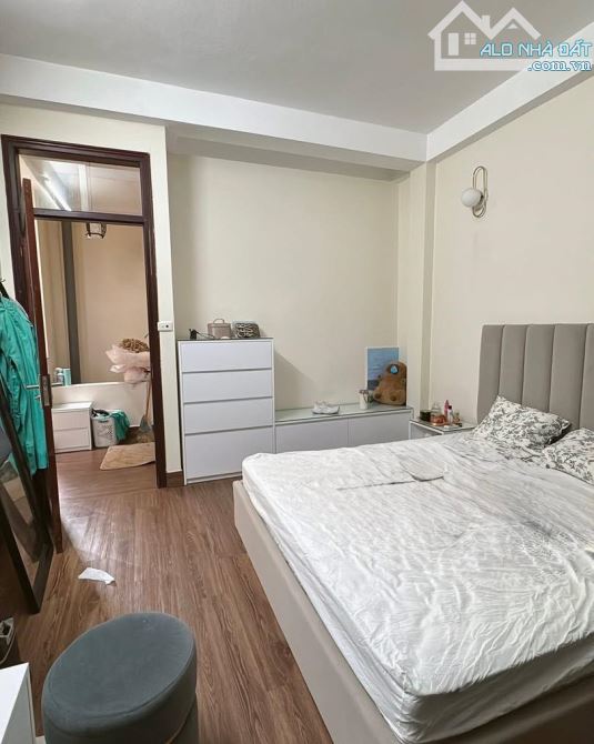 Bán nhà mặt phố Lý Thường Kiệt, Hà Đông - Phân lô vỉa hè - Kinh doanh tốt 40m2 - 14.X Tỷ