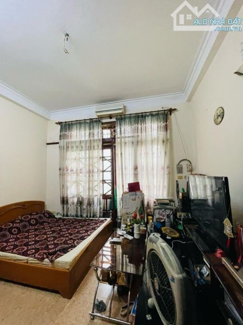 GIÁ ĐẦU TƯ-Phố Nguyễn Khang, Cầu Giấy 85m/4Tầng/MT 4.5m 20 Tỷ, giá tốt, sổ đẹp