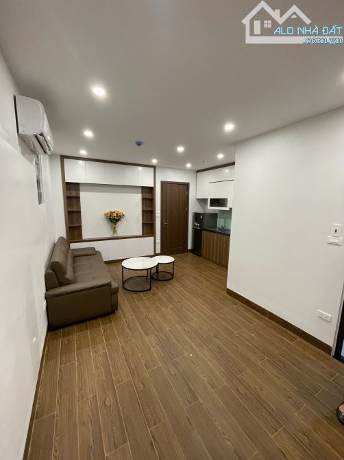 CHO THUÊ CĂN HỘ MỚI CỨNG 50m2, FULL ĐỒ TRẦN DUY HƯNG, CẦU GIẤY, HN