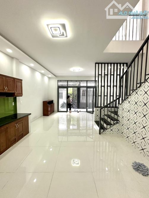 BÁN NHÀ KÊNH TÂN HOÁ - 70M2 - GIÁP TÂN BÌNH - 2 TẦNG - NỞ HẬU TÀI LỘC - 5 TỶ NHẸ