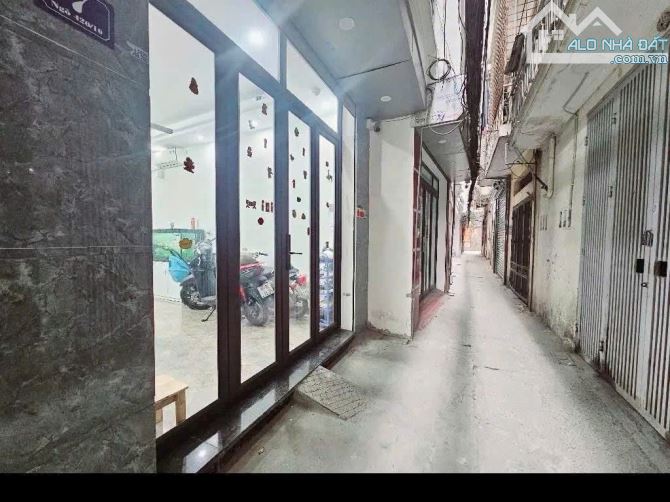 BÁN NHÀ KHƯƠNG ĐÌNH, THANH XUÂN. 6 TẦNG, VF3 ĐỖ CỬA, 50M RA MẶT PHỐ,