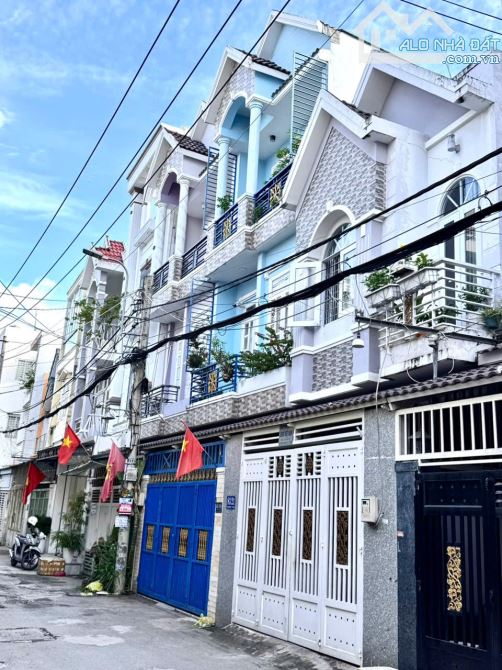 Bán nhà mặt tiền hẻm 7m Đào Tông Nguyên,Thị trấn Nhà Bè, Dt 4 x13m, 1 lầu. Giá 4,85 tỷ