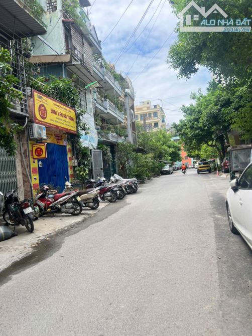 BÁN NHÀ PHÂN LÔ TRẦN BÌNH - CG, 59M2 5T, MT 4M, NGÕ OTO TRÁNH, VỈA HÈ, KINH DOANH. 19.5 TỶ