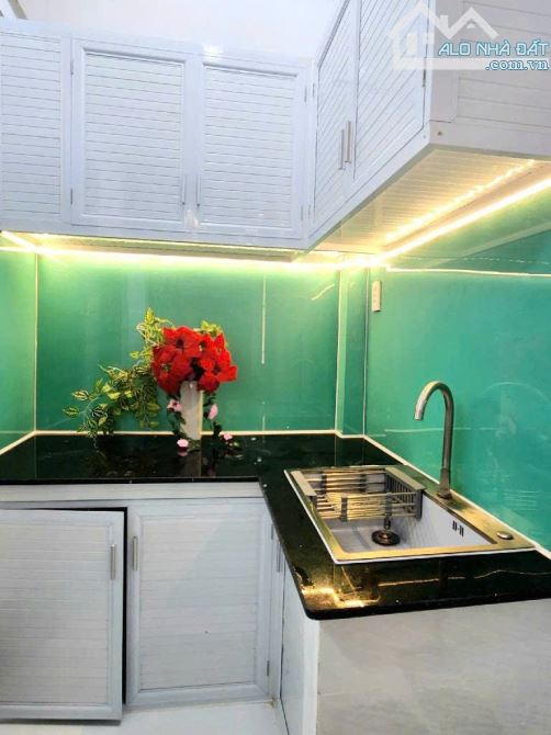 NHÀ ĐẸP 4TẦNG MỚI TINH_TÙNG THIỆN VƯƠNG, QUẬN 8_GIÁP Q5 CHỈ 4.85TỶ