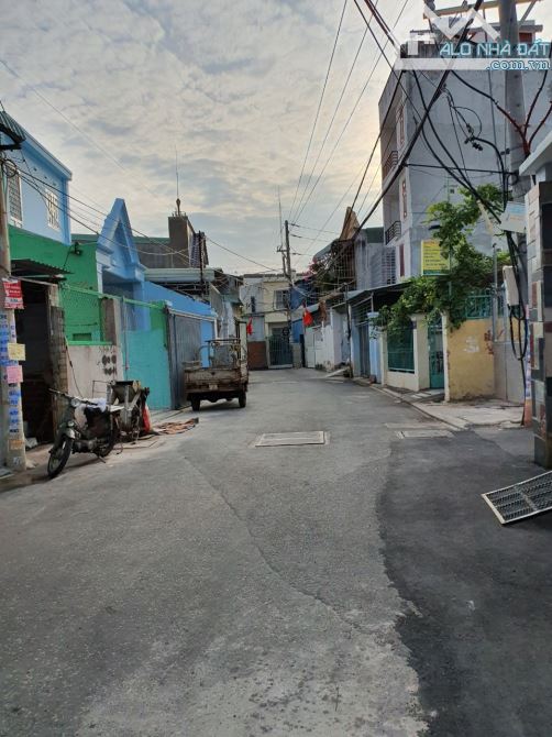Chính chủ gửi bán đất mặt tiền Lưu Hữu Phước Vũng Tàu , Rộng 6.4m , Giá bán 6.5 tỷ DT 95m2