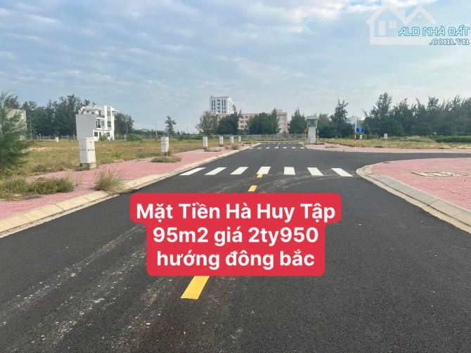 Cần Bán Mặt Tiền Hà Huy Tập khu đường 14