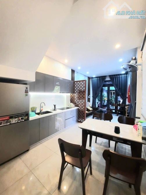 BÁN NHÀ ĐƯỜNG NGUYỄN CAO SÁT BIỂN NGUYỄN TẤT THÀNH
