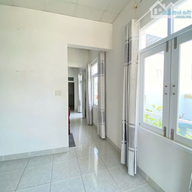 BÁN NHÀ 02 TẦNG GÓC 02 MẶT TIỀN ĐƯỜNG NGÔ VĂN SỞ, TP NHA TRANG GIÁ 6 TỶ