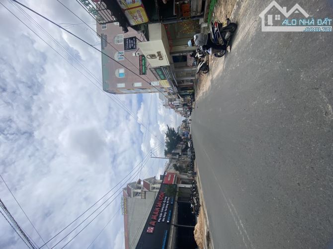 Mặt tiền kinh doanh ngay kdc Thuận Giao - Thuận An dòng tiền 18tr/tháng