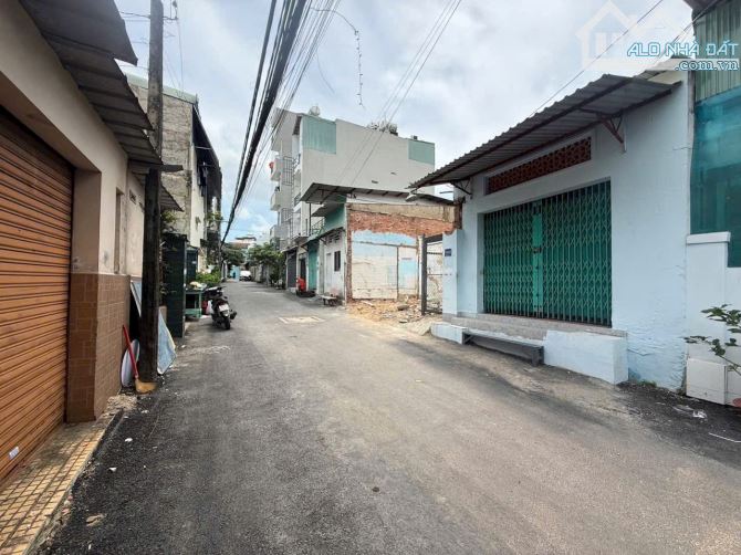 Bán lô đất full thổ cư thích hợp xây CHDV ngay cạnh trường học phường TNP A